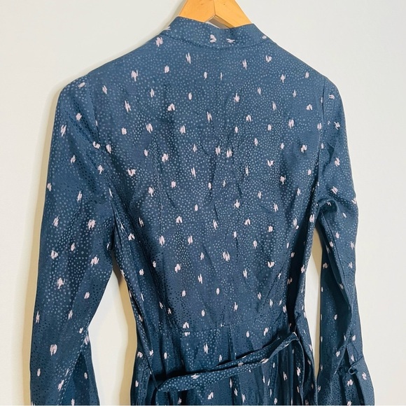 Tailored Rebecca Taylor Navy Blue Silk-Blend Tie-Waist Jumpsuit. Size 2. - Picture 9 of 16